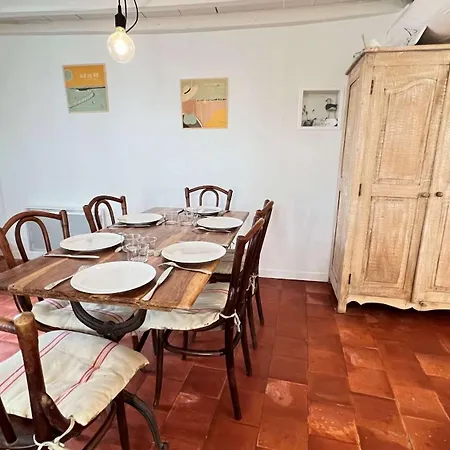 Charmante Maison De Village Typique Rhetaise *