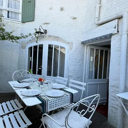 Charmante Maison De Village Typique Rhetaise Villa