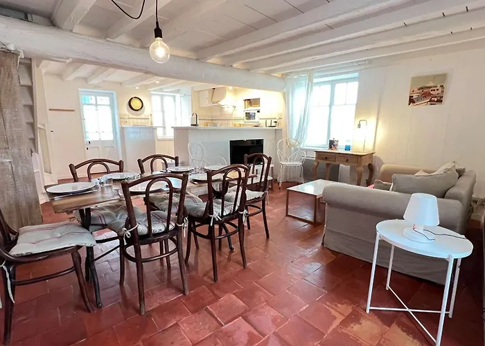 Charmante Maison De Village Typique Rhetaise