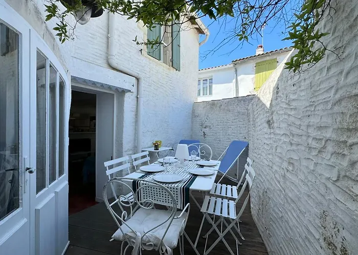 Charmante Maison De Village Typique Rhetaise 拉考德索梅